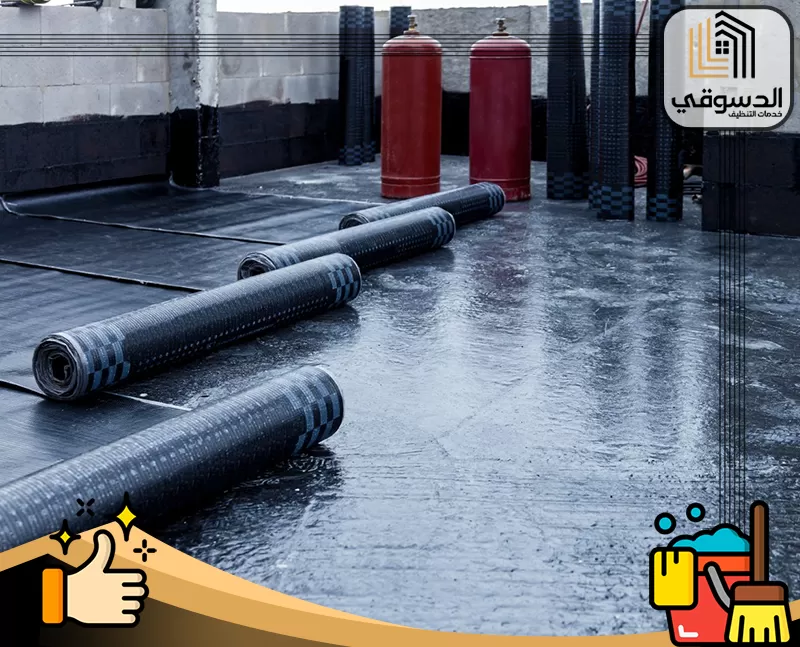 عزل اسطح فوم في عجمان 0545473541 شركة الدسوقي الصورة توضح تطبيق عزل اسطح فوم في عجمان من شركة الدسوقي، يتم التطبيق بواسطة امهر الفنيين