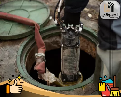 شركة تسلك الصرف الصحي في الفجيرة 0545473541 الدسوقي فني يعالج مشكلة الصرف الصحي باستخدام معدات متطورة داخل حفرة المجاري.